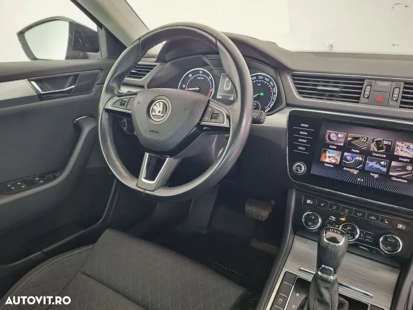 Skoda Superb 2.0 TDI DSG Ambition - 12