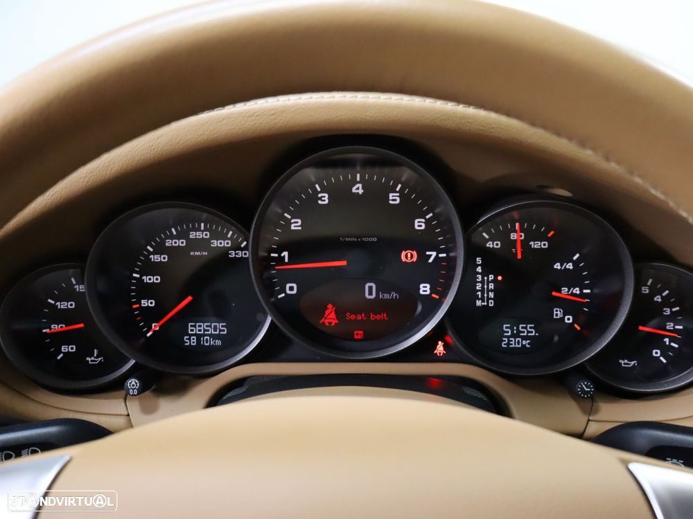 Porsche 911 (997) Carrera 4 Tiptronic - 14