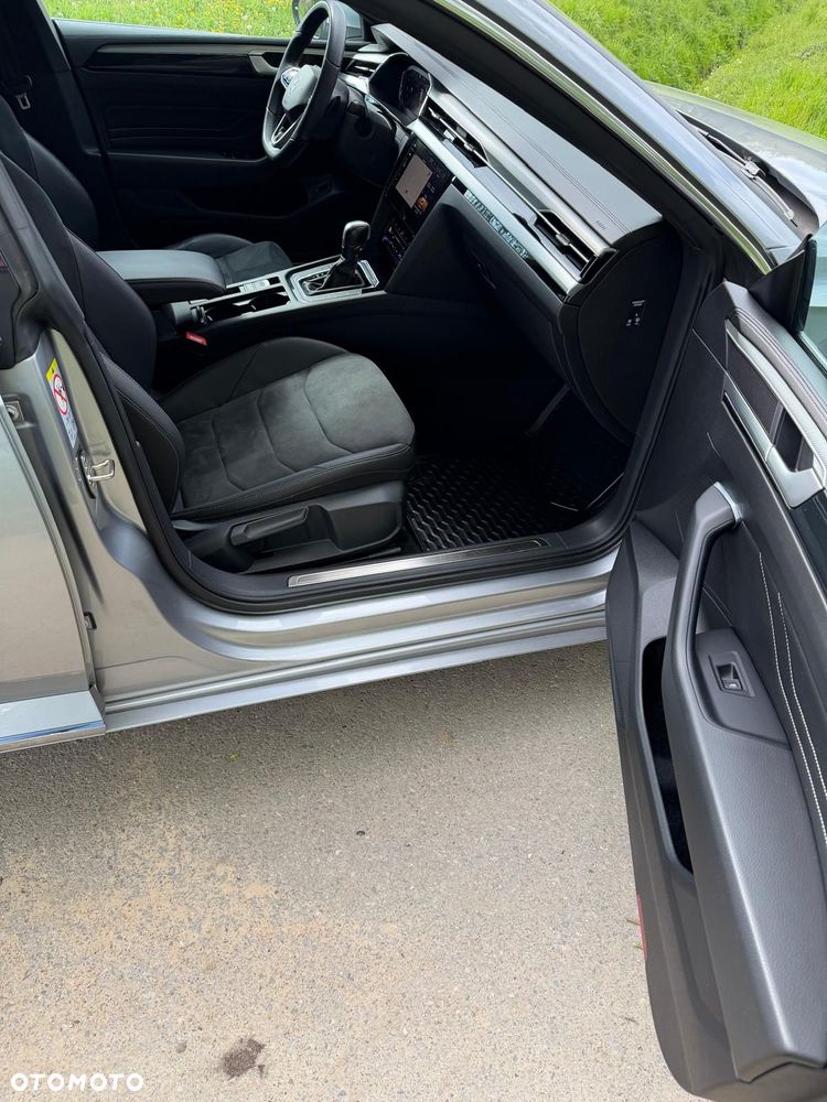 Volkswagen Arteon 2.0 TSI R-Line DSG - 8