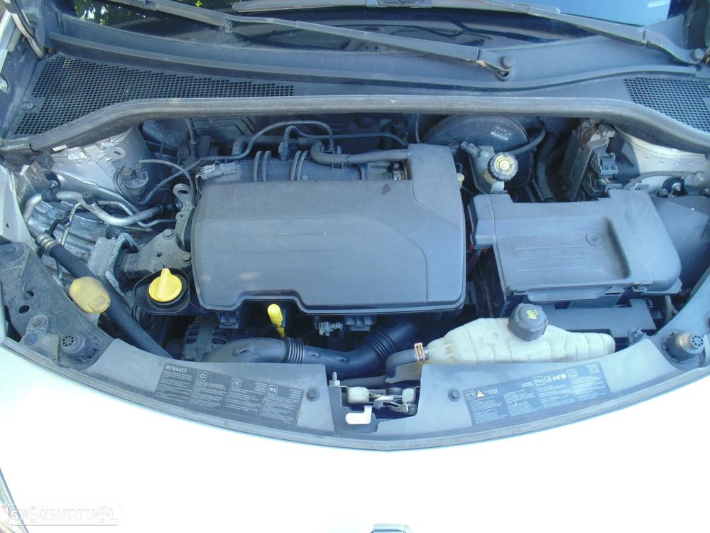 Renault Clio Break 1.2 16V Dynamique S - 34
