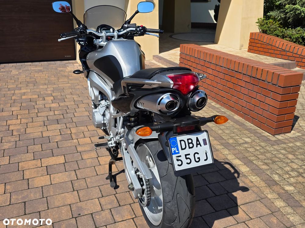 Yamaha FZ6 - 4