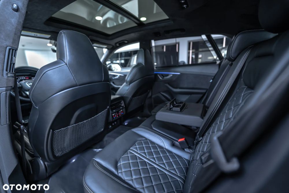 Audi SQ8 - 33