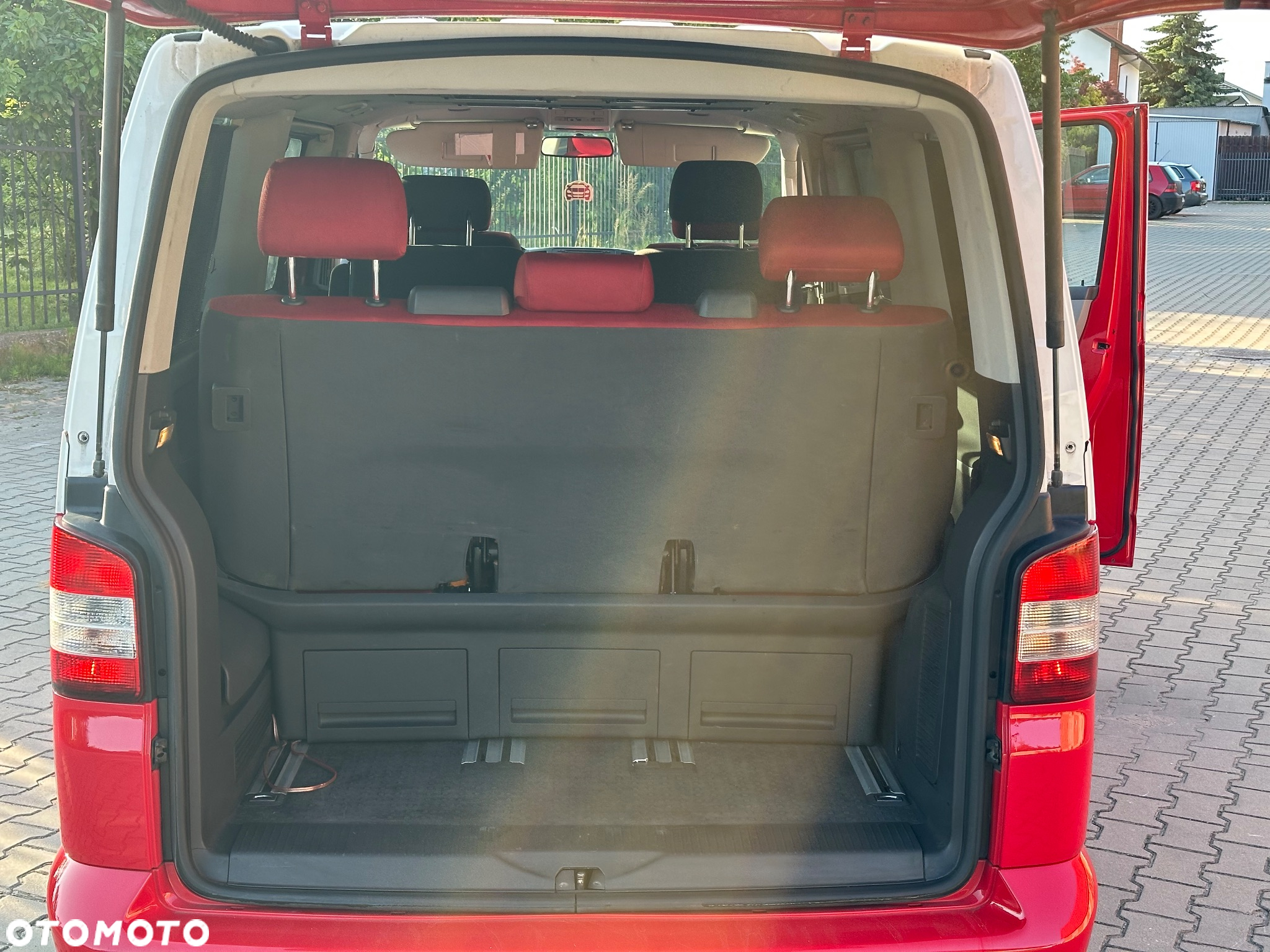 Volkswagen Transporter - 28