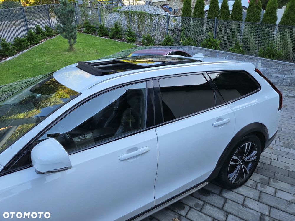 Volvo V90 Cross Country B5 D AWD Pro - 6