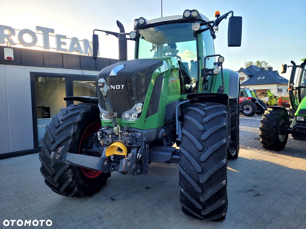 Fendt 824 VARIO Profi Plus SCR - 3
