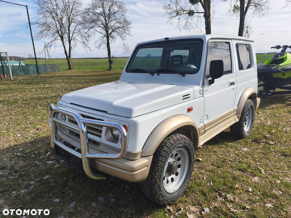 Suzuki Jimny 1.5 Pro - 1