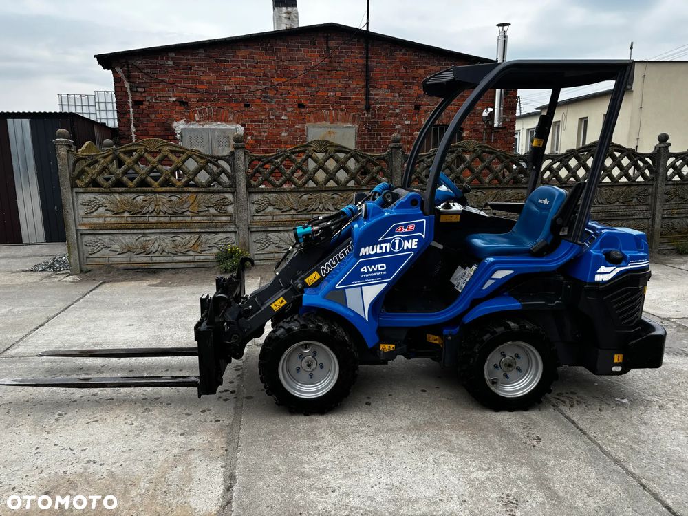 MultiOne 4.2 4WD - 1