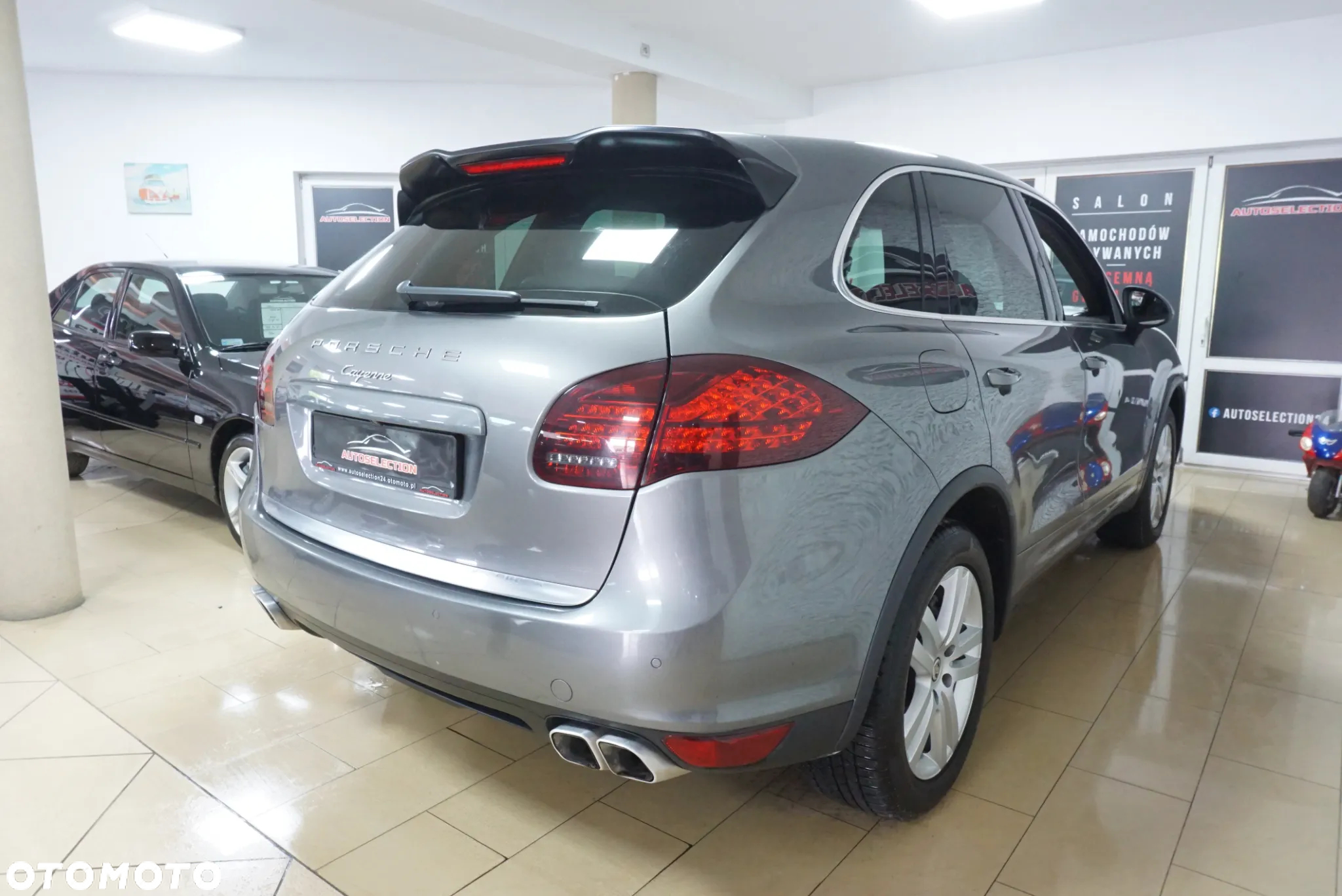 Porsche Cayenne Diesel Platinum Edition - 10