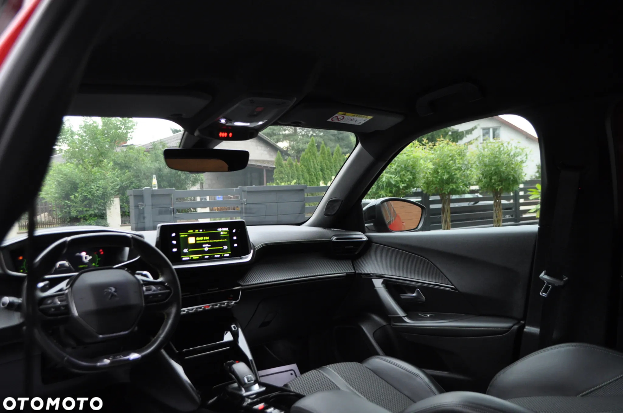 Peugeot 2008 BlueHDi 130 EAT8 GT - 34