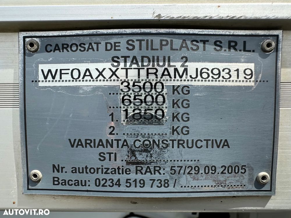 Ford Transit L3 Punte dubla cu Box 3,5T - 32