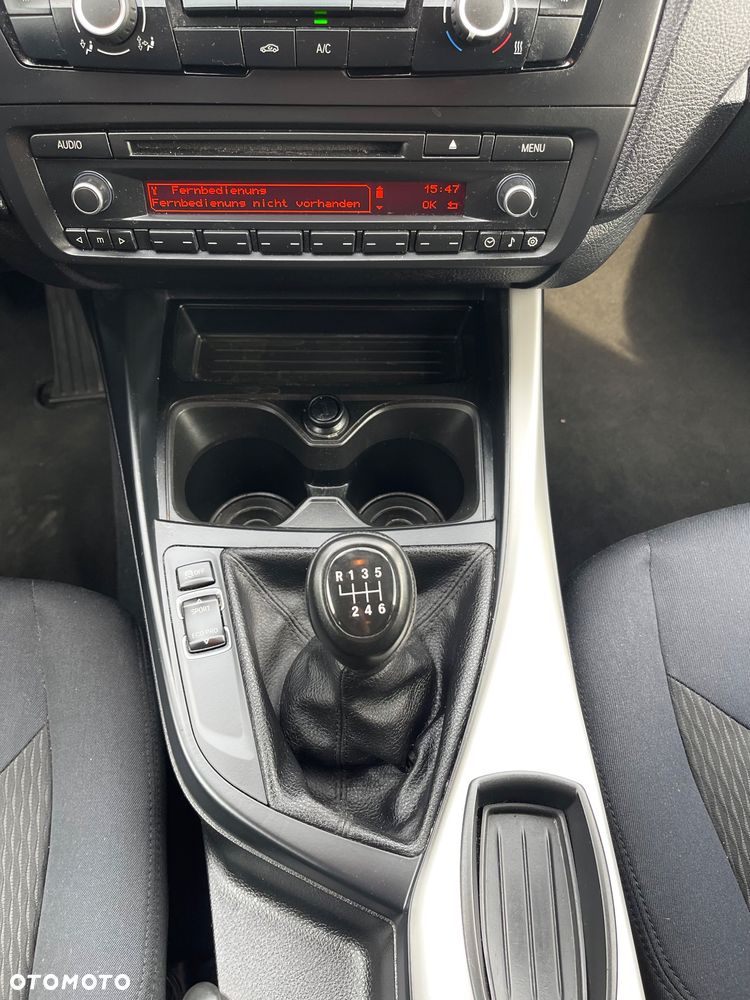 BMW Seria 1 118i Sport Line - 29