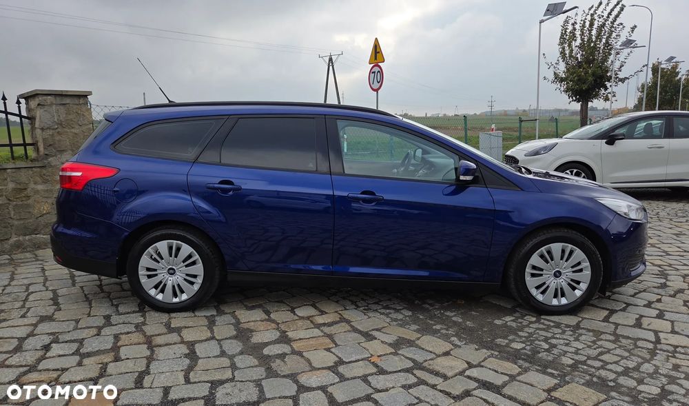 Ford Focus 1.5 TDCi DPF Start-Stopp-System Business - 7