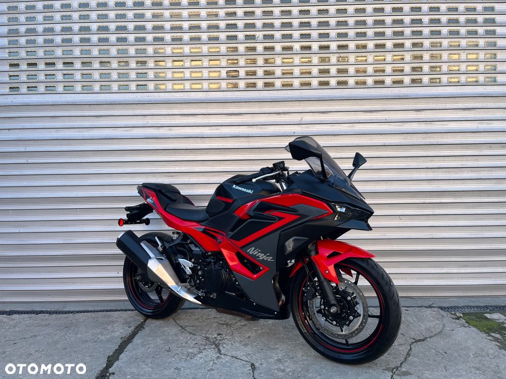 Kawasaki Ninja - 24