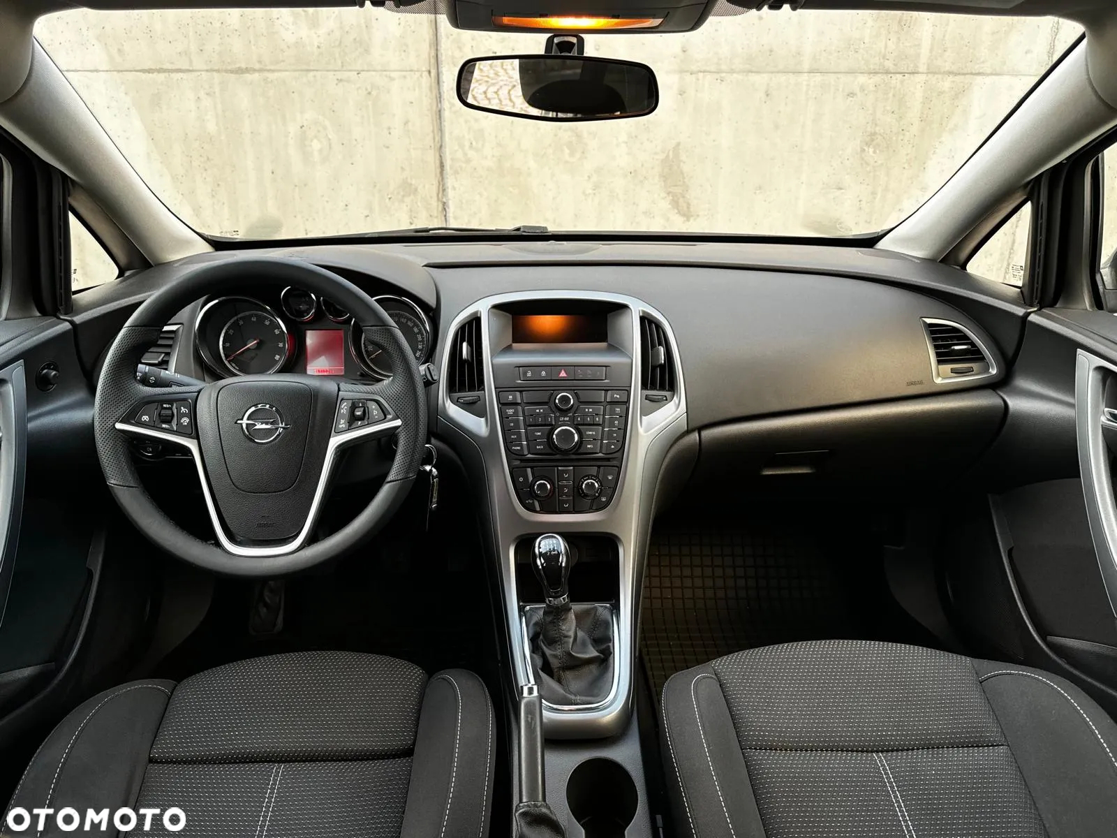 Opel Astra - 16
