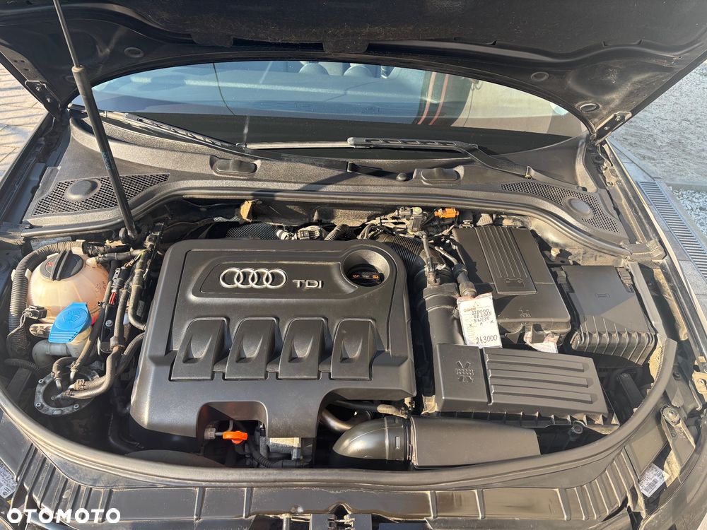 Audi A3 Sportback - 8