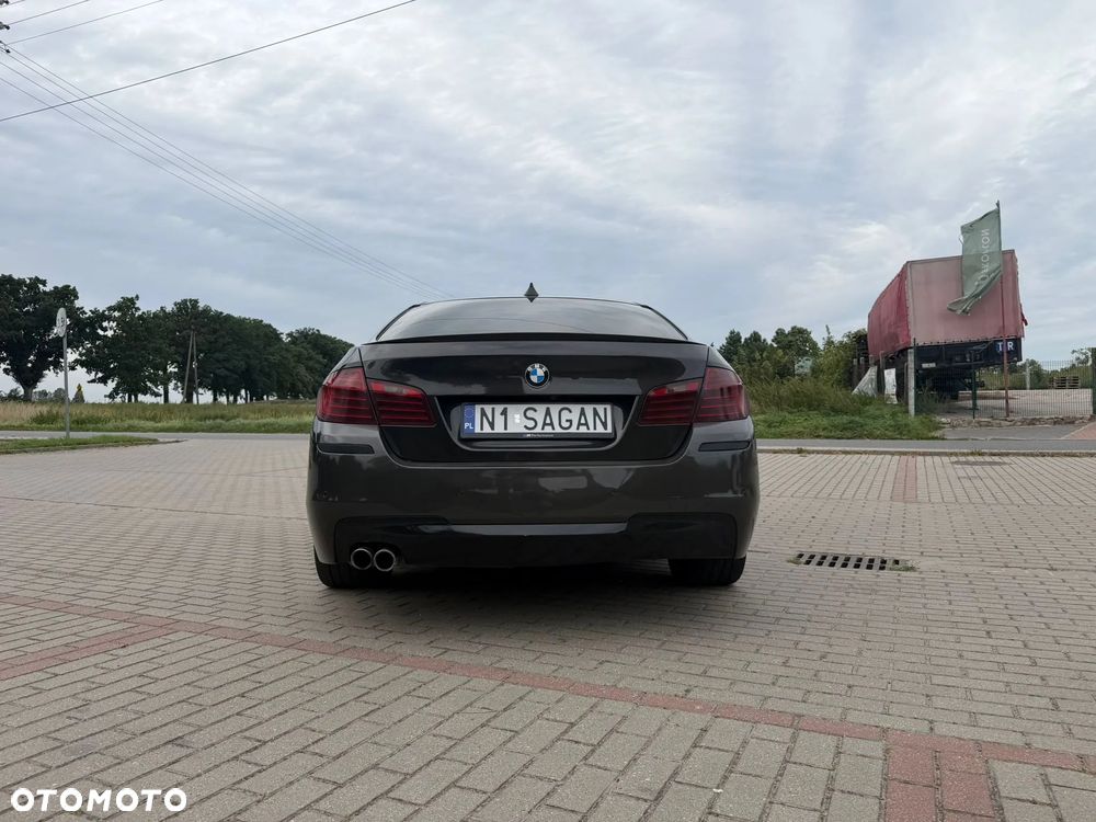 BMW Seria 5 528i xDrive - 21