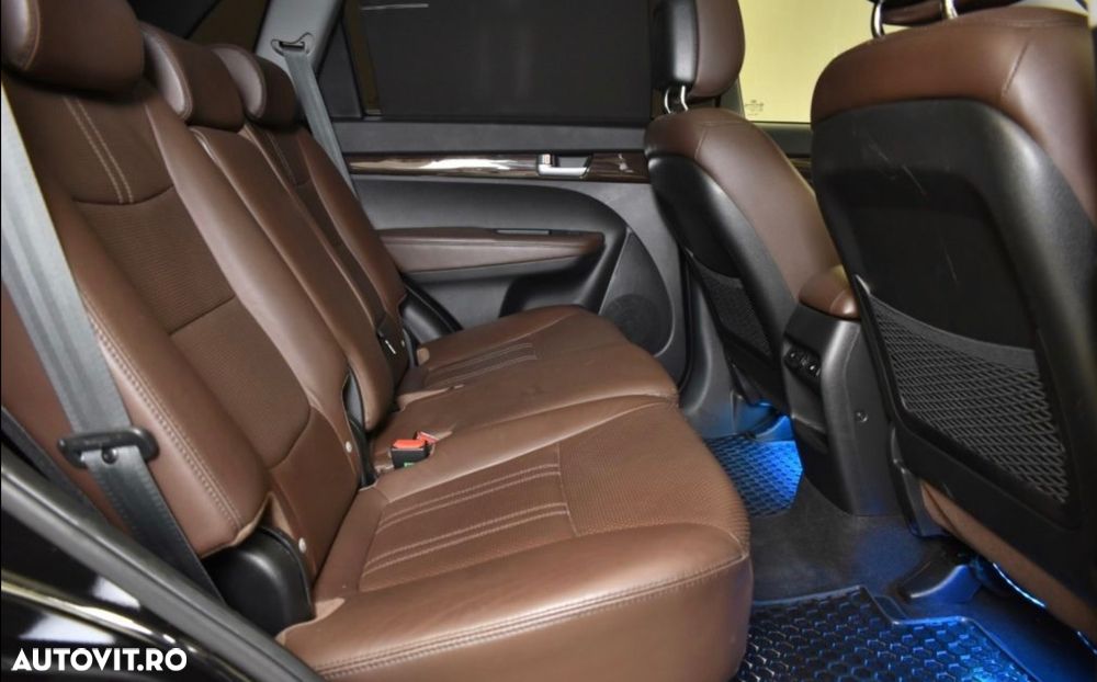 Kia Sorento 2.2 DSL EXECUTIVE AT 4x4 - 8