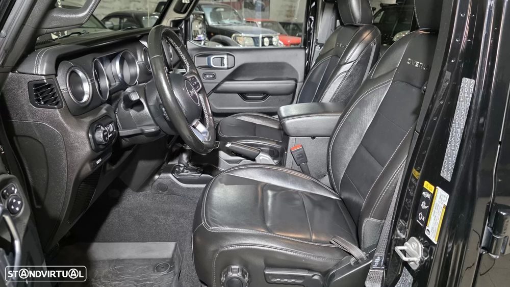 Jeep Gladiator 3.0V6 MultiJet AWD Auto Overland - 25