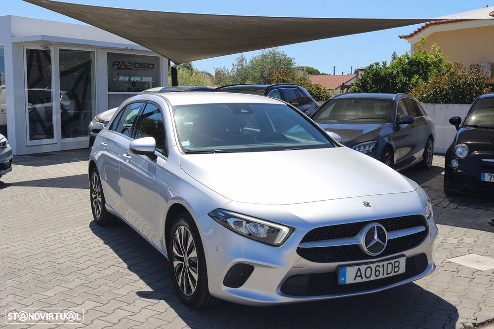 Mercedes-Benz A 250 e Style Plus - 2