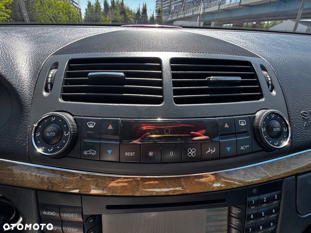 Mercedes-Benz Klasa E 350 4-Matic Avantgarde - 10