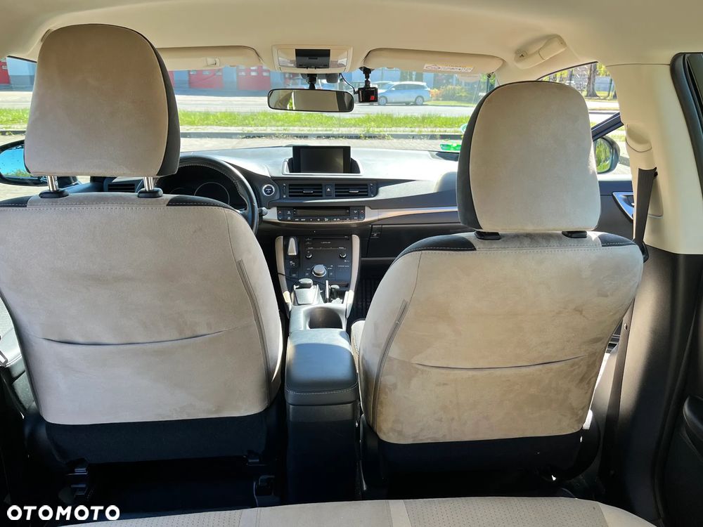 Lexus CT 200h Elegance EU6 - 11