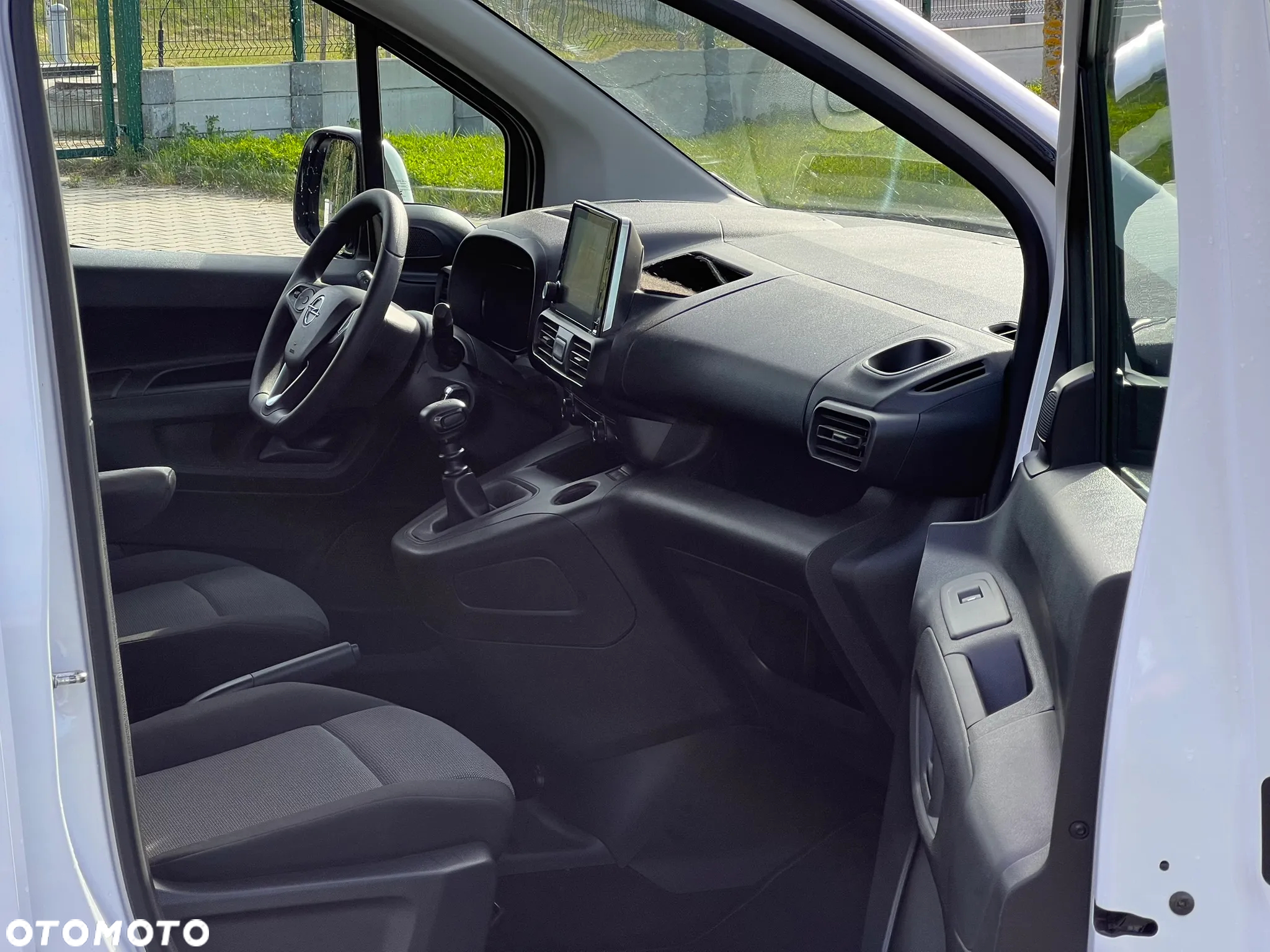 Opel COMBO - 13