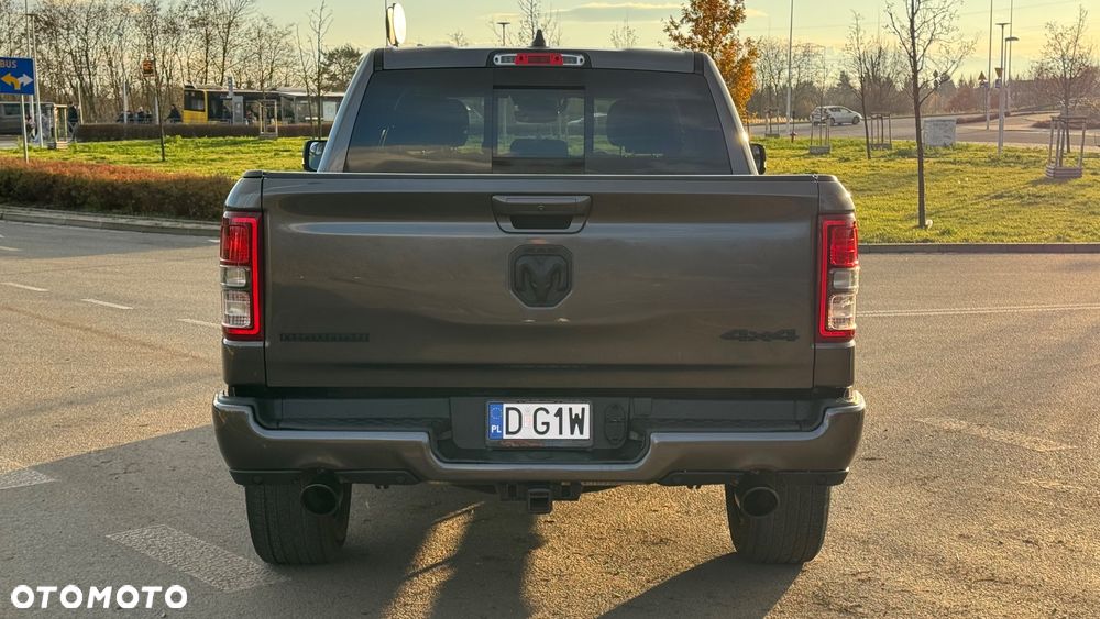 RAM 1500 5.7 Crew Cab Bighorn - 6