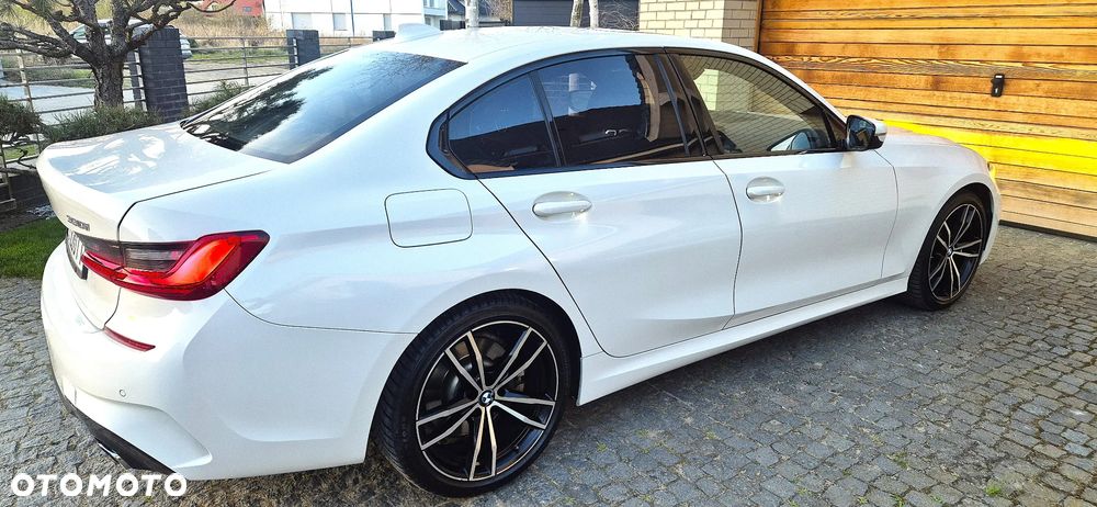 BMW Seria 3 330i xDrive M Sport sport - 5