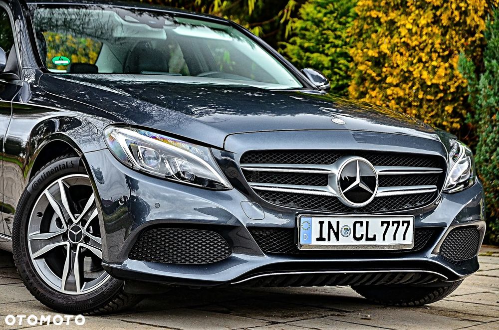 Mercedes-Benz Klasa C 180 7G-TRONIC Exclusive - 6