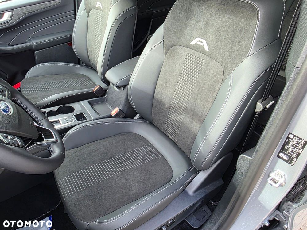 Ford Kuga - 17