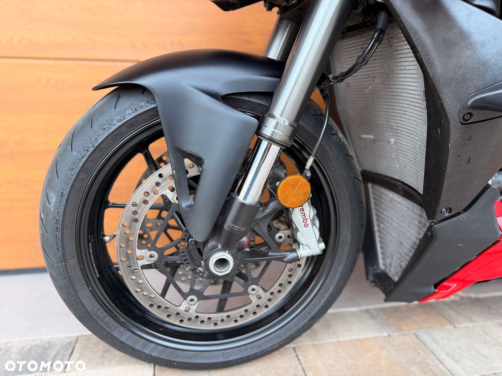 Ducati Streetfighter V4 - 31