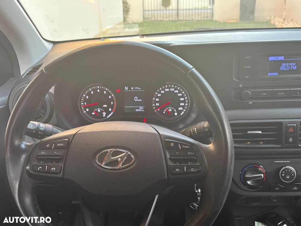 Hyundai i10 1.2 l 84 CP AMT Comfort+ - 8