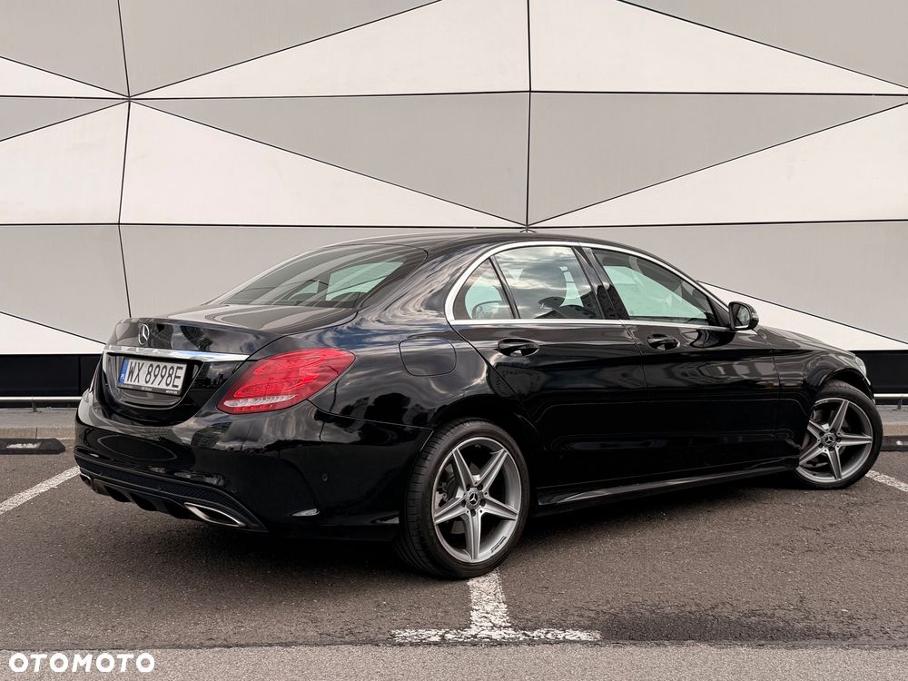 Mercedes-Benz C-Class 2017 photo 3