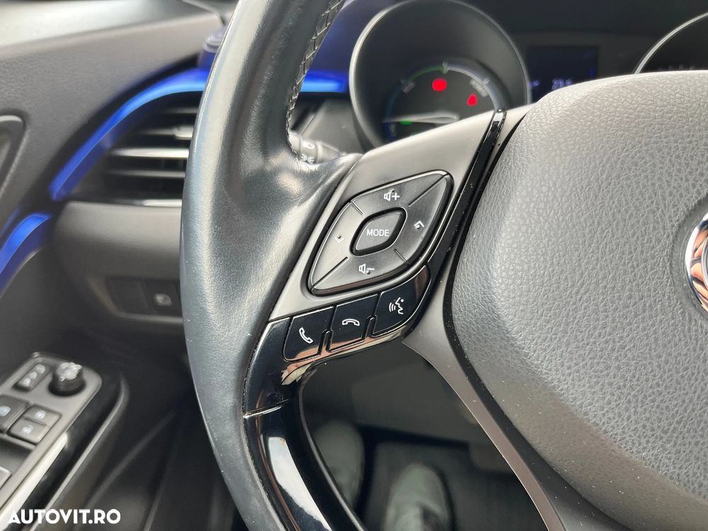 Toyota C-HR - 17