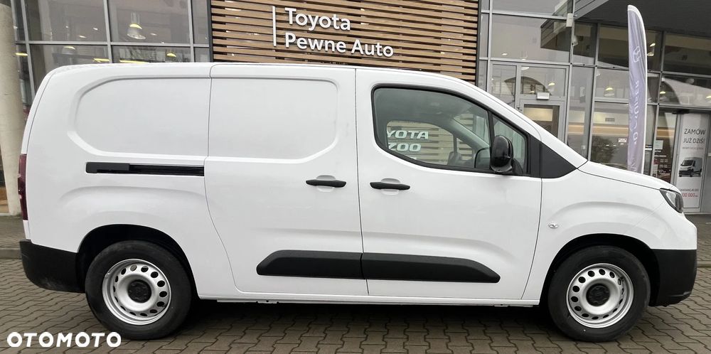 Toyota Proace City - 11
