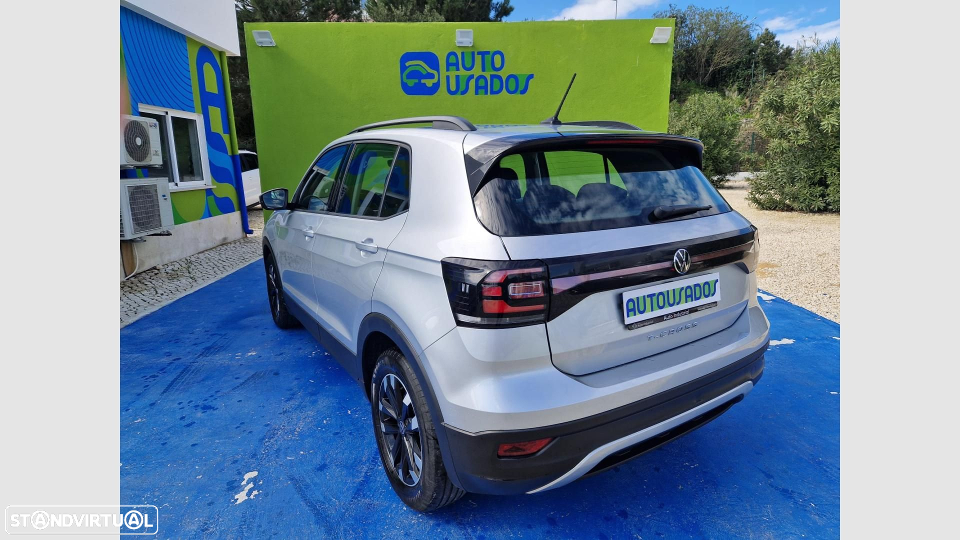 VW T-Cross 1.0 TSI Life - 4