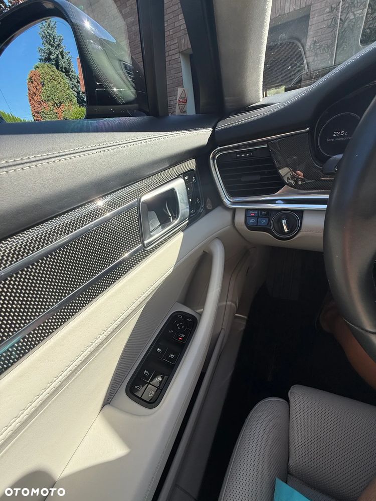 Porsche Panamera 4S E-Hybrid - 19