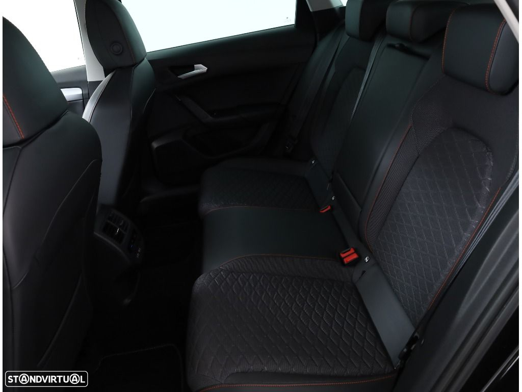 SEAT Leon ST 2.0 TDI FR DSG - 25
