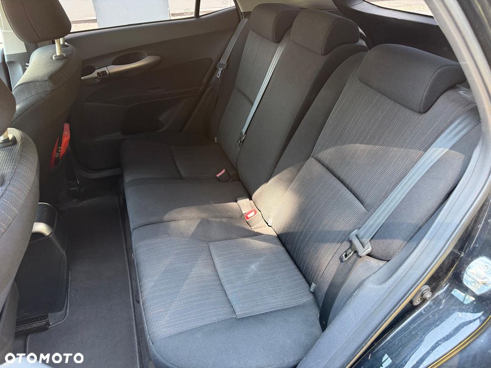 Toyota Auris 1.6 2010 - 24