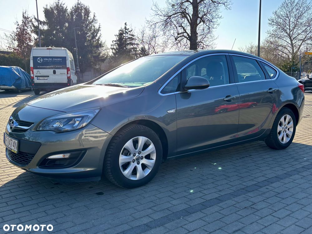 Opel Astra 1.4 T EU6 - 6