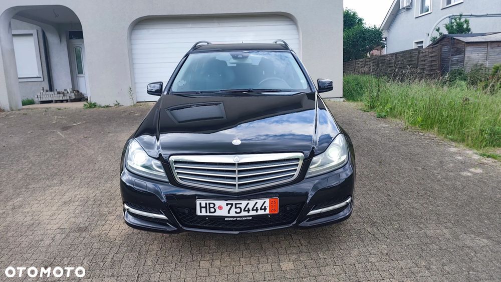 Mercedes-Benz Klasa C 220 CDI DPF Automatik Avantgarde - 3
