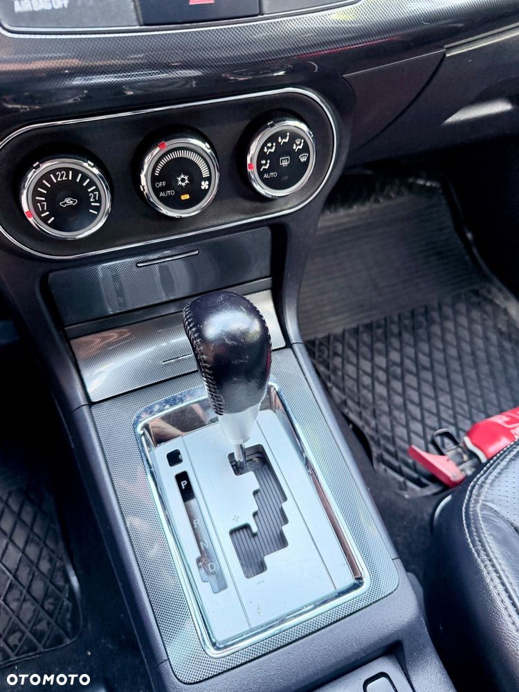Mitsubishi Lancer 1.8 CVT Instyle - 17