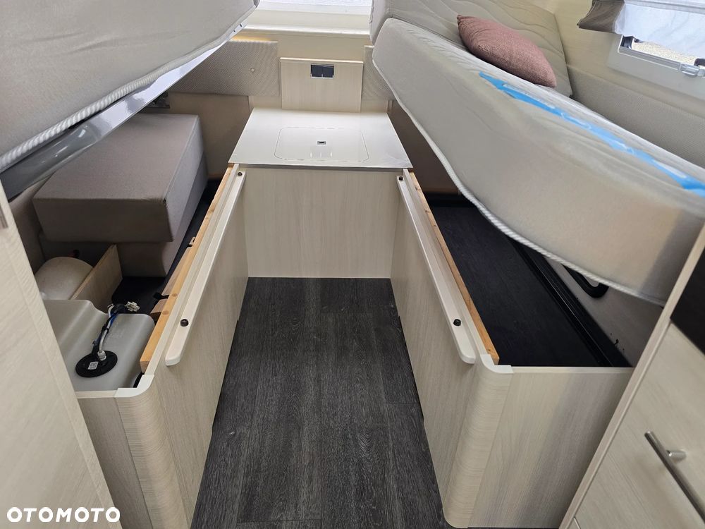 Caravelair 492 ARTICA mover klima zimowa przyczepa kempimgowa kabe cabby solifer polar nie alde primus - 31