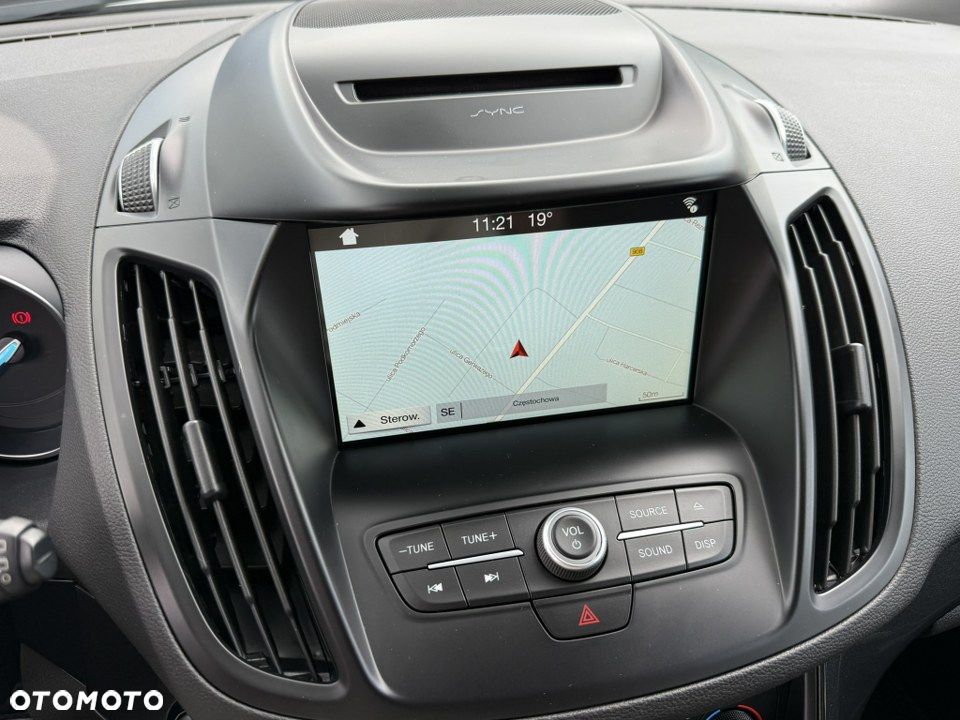 Ford Kuga 2.0 TDCi 2x4 Titanium - 23