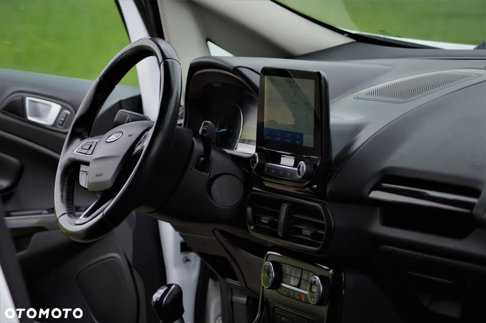Ford EcoSport - 27