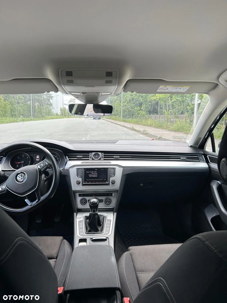 Volkswagen Passat 2.0 TDI BMT Comfortline - 6