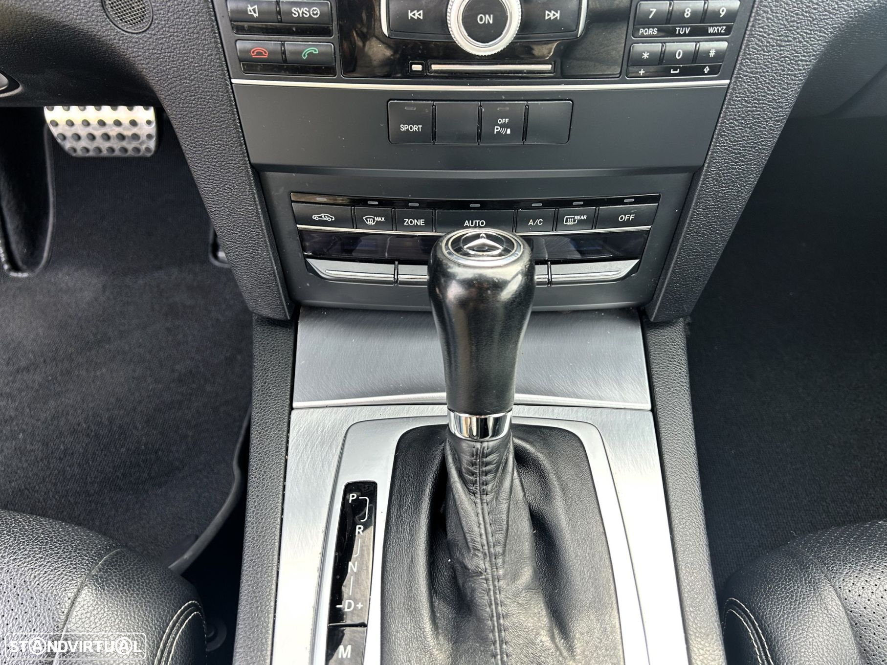 Mercedes-Benz E 250 CDi Avantgarde BlueEfficiency Auto. - 23