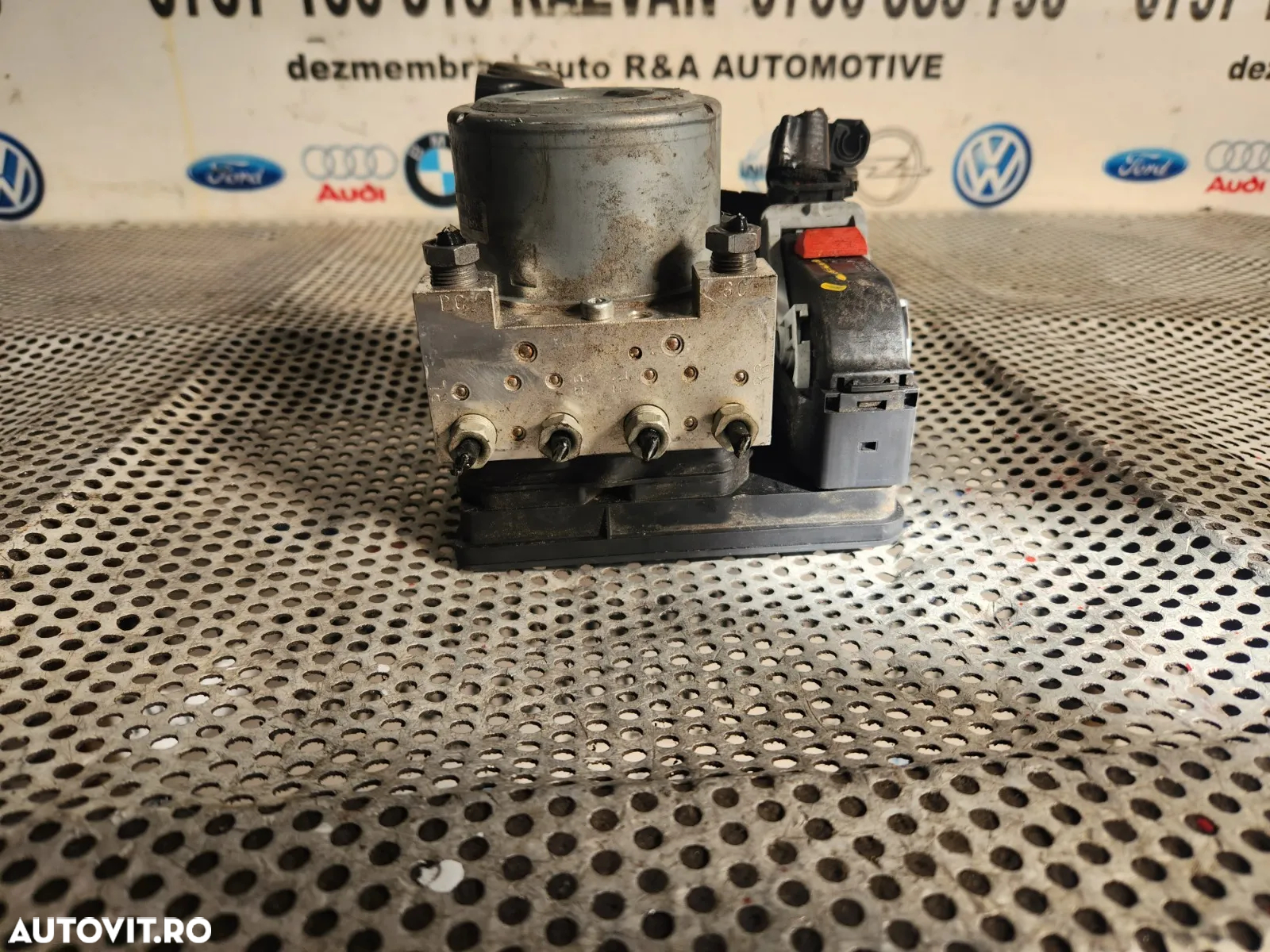 Pompa Modul Unitate ABS Land Rover Range Rover Evoque Discovery Sport Volan Stanga Cod A426R-16W306 Dezmembrez Range Rover Evoque Facelift An 2015-2016-2017-2018-2019 2.0 D Automat 4x4 Volan Stanga - Dezmembrari Arad - 4