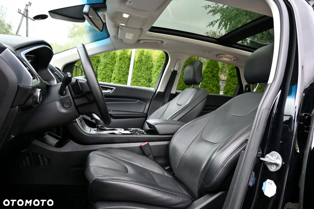 Ford Edge 2.0 TDCi Bi-Turbo 4x4 Titanium - 36