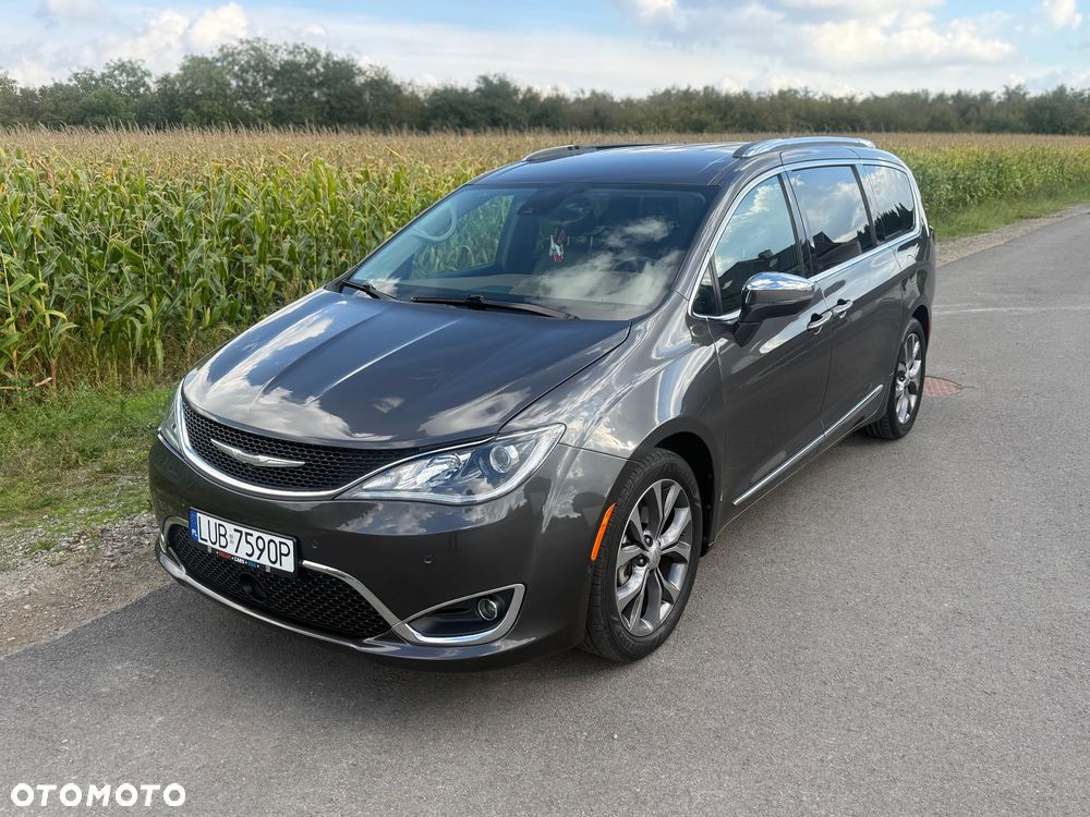 Chrysler Pacifica